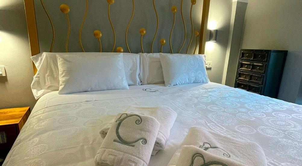 Hotel Rural La Casa De Carlota Montánchez Kültér fotó