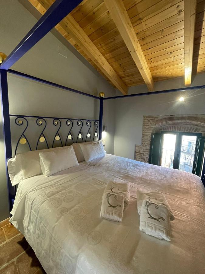 Hotel Rural La Casa De Carlota Montánchez Kültér fotó